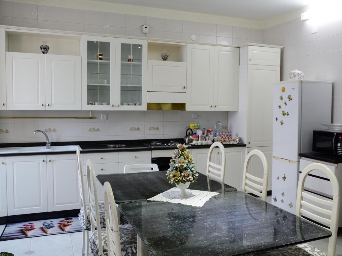 Residenza Margherita - Centralissima Salerno Luaran gambar