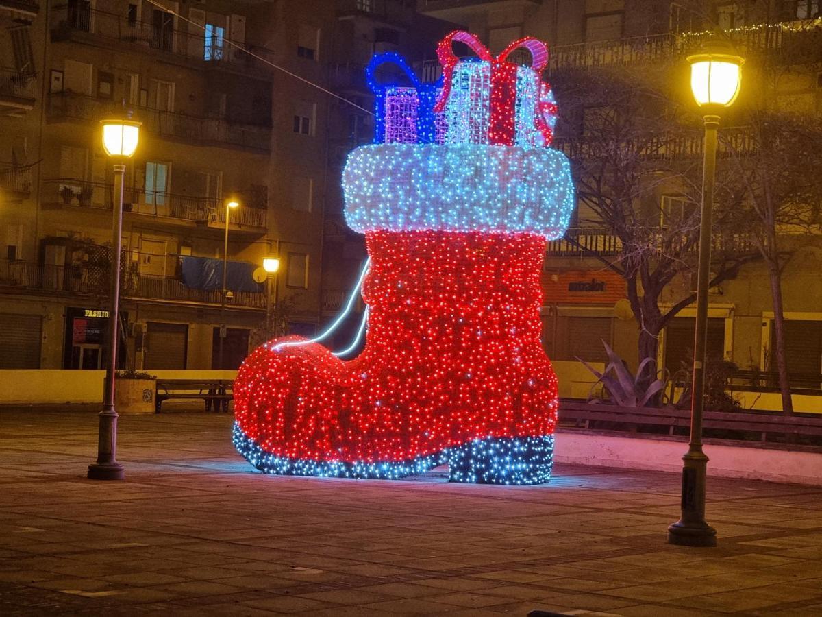 Residenza Margherita - Centralissima Salerno Luaran gambar